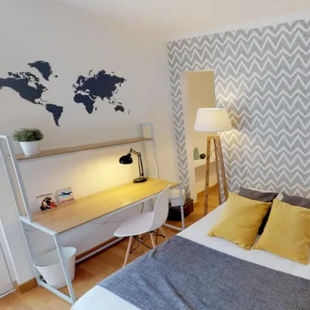 Image 3 - 58 Avenue du Président John-Fitzgerald Kennedy, 59046 Lille, France - Room for rent