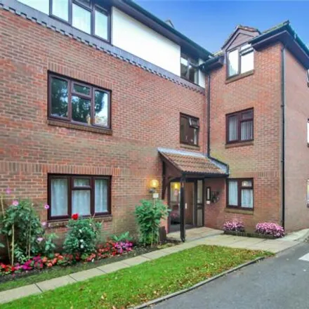 Buy this 2 bed apartment on Victoria Court in 17 Stratford Road, Stratford-sub-Castle