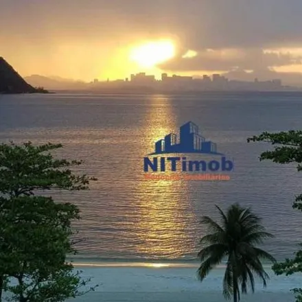 Buy this 4 bed apartment on unnamed road in Charitas, Niterói - RJ