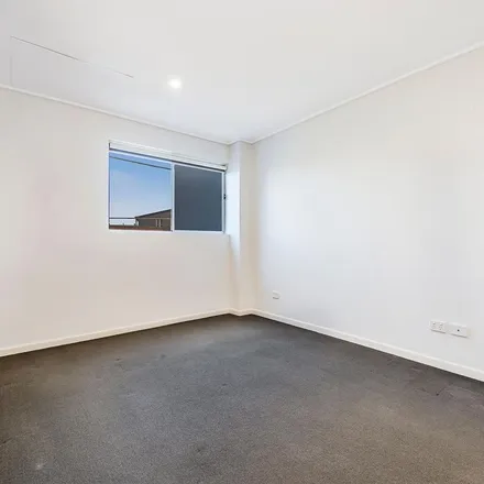 Rent this 3 bed apartment on Aussie in Given Terrace, Paddington QLD 4064
