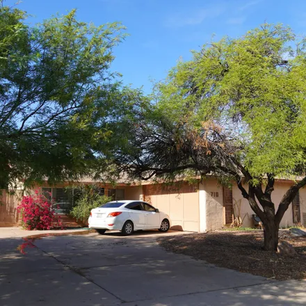 Buy this 3 bed house on 710 West Garnet Avenue in Mesa, AZ 85210