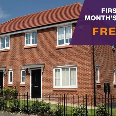 Rent this 3 bed townhouse on Fidler and Pepper in Low Street, Sutton in Ashfield