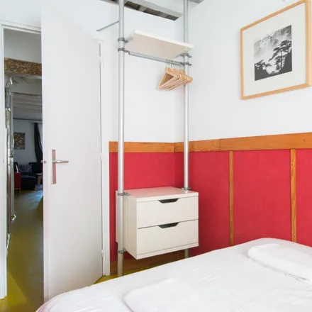 Image 2 - Carrer de Jaume Giralt, 5, 08003 Barcelona, Spain - Apartment for rent