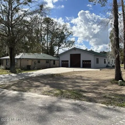 Buy this 3 bed house on 332 Sw Cessna Ct in Lake City, Florida