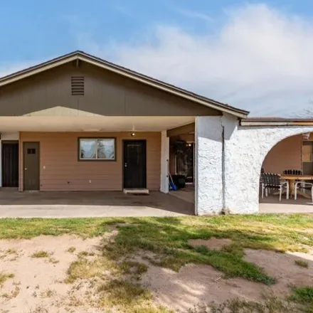 Buy this 4 bed house on 513 East Ruggles Street in Florence, AZ 85132