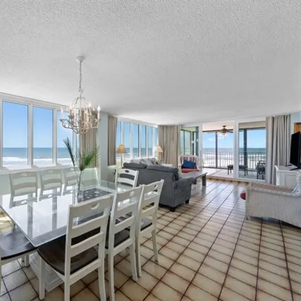 Buy this 3 bed condo on 7205 Thomas Drive in Panama City Beach, FL 32408