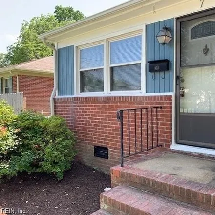 Rent this 3 bed house on 7 Berkley Drive in Chesapeake Heights, Hampton