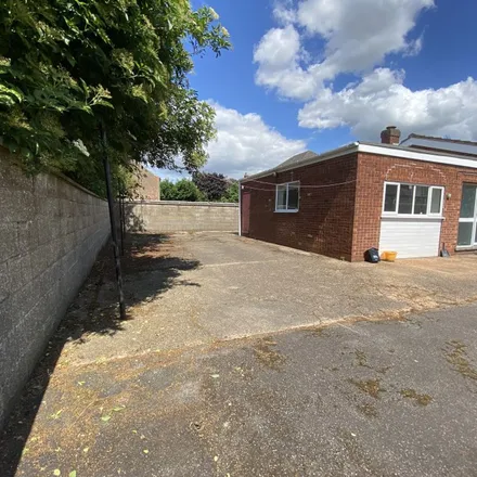 Image 1 - Muslim Burial Council Of Leicestershire, 394 East Park Road, Leicester, LE5 5HH, United Kingdom - Apartment for rent