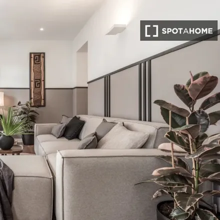 Rent this 2 bed apartment on Calle de Diego de León in 59, 28006 Madrid