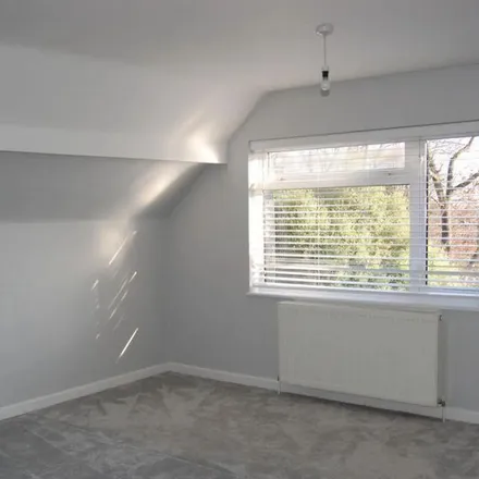 Rent this 3 bed apartment on Russell Road in Buckhurst Hill, IG9 5QJ