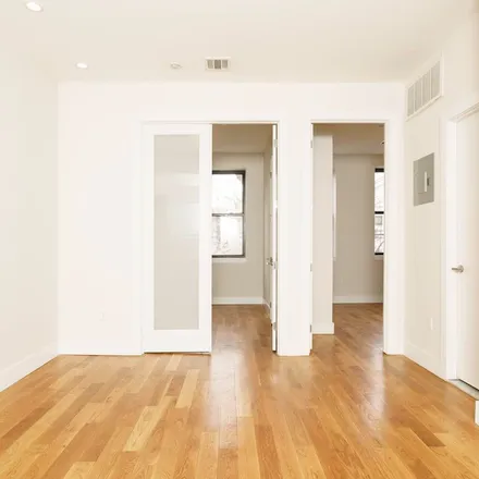 Rent this 3 bed apartment on 751 DeKalb Avenue in New York, NY 11206