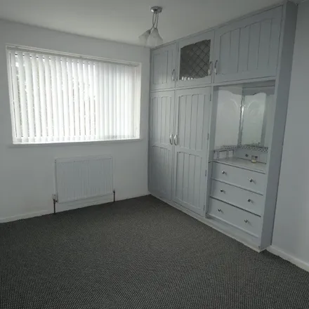 Rent this 3 bed apartment on Ravenswood Avenue in Poulton-le-Fylde, FY3 7SJ