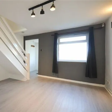 Image 3 - Kirk Street, Manchester, M18 8WH, United Kingdom - Townhouse for rent