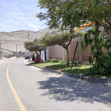 Image 2 - La Molina Avenue, La Molina, Lima Metropolitan Area 15026, Peru - House for sale