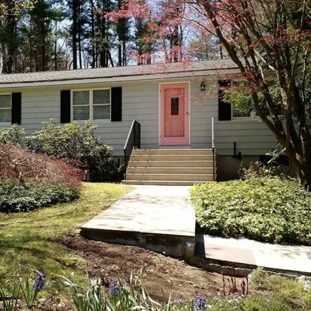 Buy this 3 bed house on 38 Aspen Mill Road in Ridgefield, CT 06877