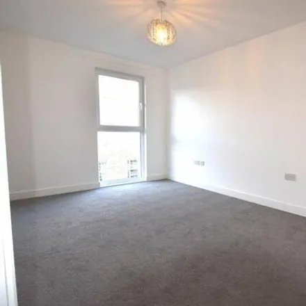 Image 5 - St Andrews House, 43 Campus Avenue, London, RM8 2GN, United Kingdom - Apartment for rent