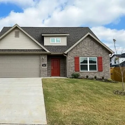 Rent this 4 bed house on Blue Moon on the Square in 113 North Main Street, Bentonville