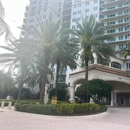 Buy this 1 bed condo on 19900 East Country Club Drive in Aventura, FL 33180