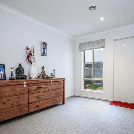 Rent this 3 bed apartment on 18 Ben Hall Street in Cranbourne East VIC 3977, Australia