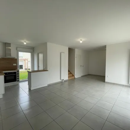 Rent this 4 bed apartment on 6 Rue Clemenceau in 37270 Montlouis-sur-Loire, France