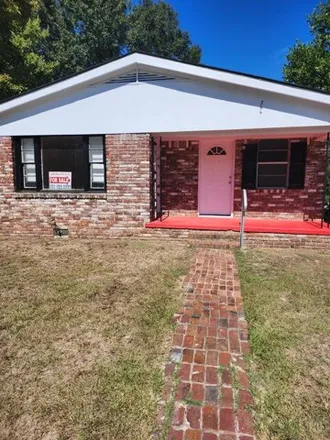 Buy this 3 bed house on 94 Wiggins Lane in Natchez, MS 39120