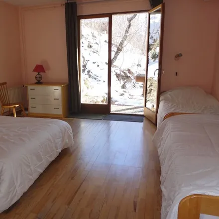 Rent this 1 bed apartment on Route les Sources du Verdon in 04260 Allos, France