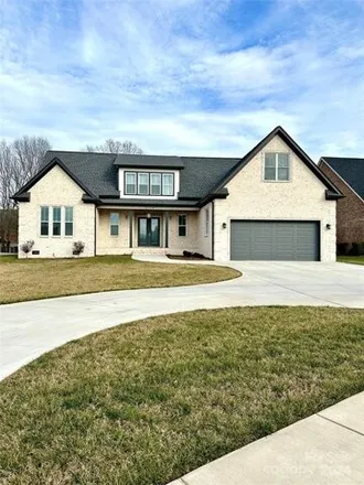 Buy this 5 bed house on 3760 10th Street Northeast in Hickory, NC 28601
