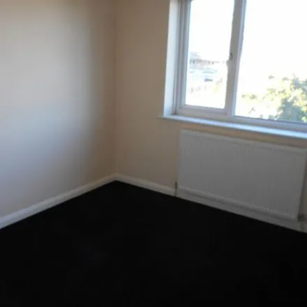 Rent this 3 bed duplex on Lilac Avenue in Thornaby-on-Tees, TS17 8ND