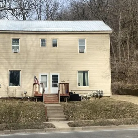 Buy this 4 bed house on 881 Plum Street in Red Wing, MN 55066