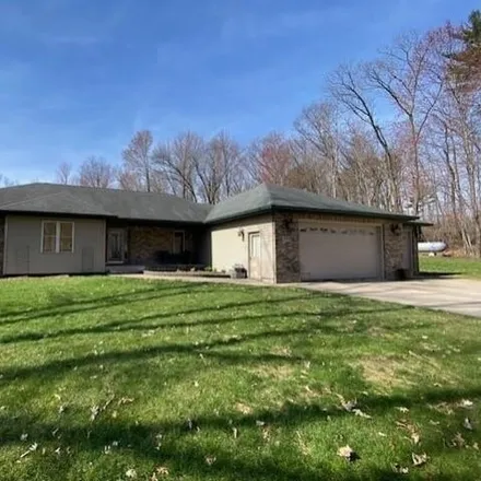 Buy this 3 bed house on Frontage Road in Amherst, WI 54458