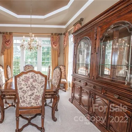 Image 7 - 18324 Turnberry Court, Davidson, NC 28036, USA - House for sale