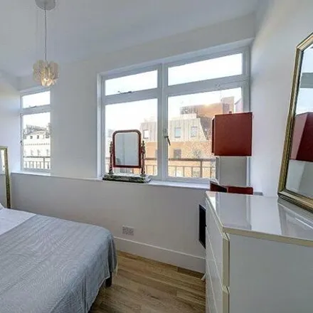 Image 6 - Fraser Suites Kensington, 75 Cromwell Road, London, SW7 5BH, United Kingdom - Apartment for sale