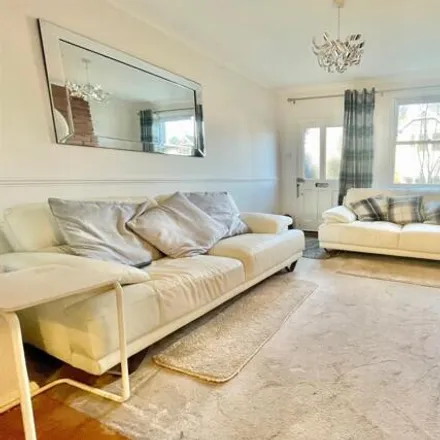 Image 3 - Crown Terrace, Bishop's Stortford, CM23 2DP, United Kingdom - House for rent