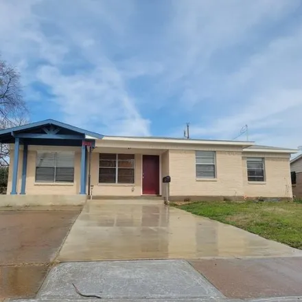 Rent this 4 bed house on 2679 Anderson Street in Irving, TX 75062