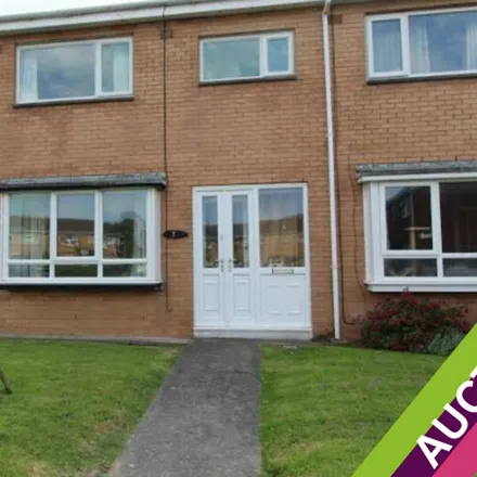 Buy this 3 bed townhouse on Brisbane Place in Blackpool, FY5 3DX