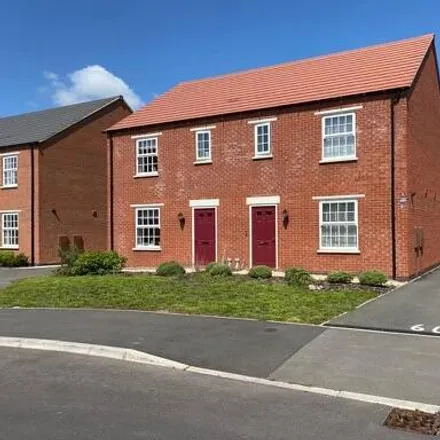 Buy this 3 bed duplex on 21 Russett Avenue in Nuneaton and Bedworth, CV11 6YW