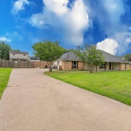 Buy this 4 bed house on 102 Ridgecrest Drive in Red Oak, TX 75154