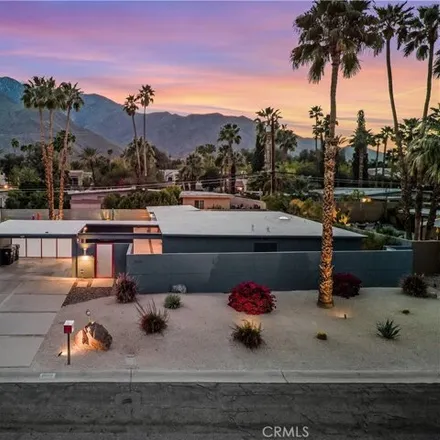 Image 2 - 1981 North Berne Drive, Palm Springs, CA 92262, USA - House for sale