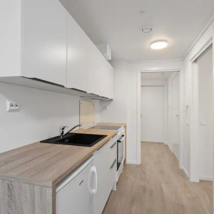 Rent this 1 bed apartment on Romstølen in Moldfaret 4B, 4848 Arendal