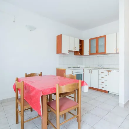 Image 9 - Općina Selca, Split-Dalmatia County, Croatia - Apartment for rent