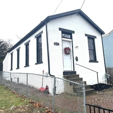 Buy this 1 bed house on 1255 Wheeler Street in Covington, KY 41011