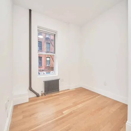 Image 3 - 42 Grove Street, New York, NY 10014, USA - Apartment for rent