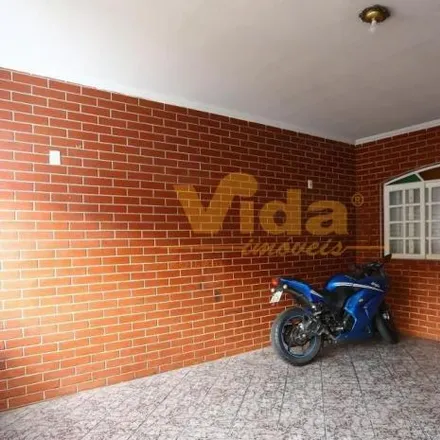 Buy this 3 bed house on Rua Regina Lourdes Nunes in Jardim Roberto, Osasco - SP