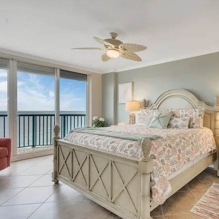 Rent this 3 bed condo on Daytona Ave in Daytona Beach, FL