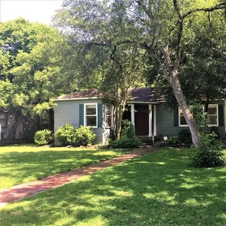 Rent this 3 bed house on 152 Harmon Drive in San Antonio, TX 78209