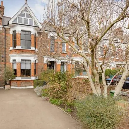 Image 2 - 9 Chevening Road, Brondesbury Park, London, NW6 6DY, United Kingdom - Duplex for sale