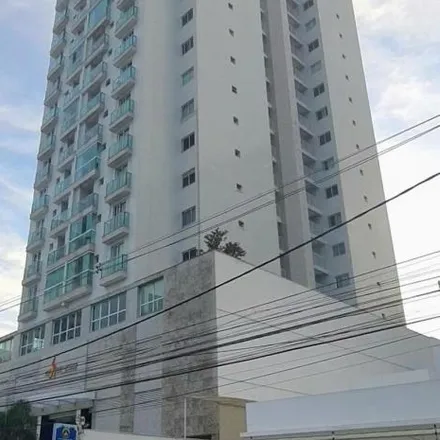 Buy this 3 bed apartment on Faculdade de Direito de Campos in Rua Tenente Coronel Cardoso 349, Centro