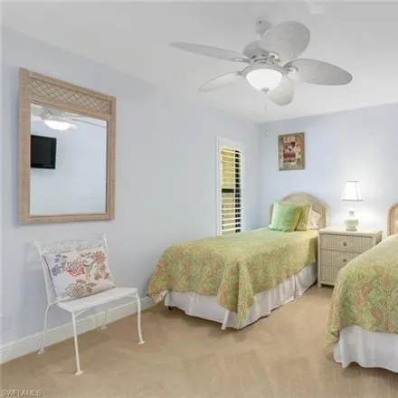 Image 7 - 896 Wildwood Lane, Naples, FL 34105, USA - Condo for rent