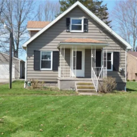 Buy this 2 bed house on 7508 Highland Avenue in Lordstown, Trumbull County