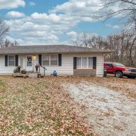 Buy this 3 bed house on 999 East Cedar Street in Clinton, MO 64735